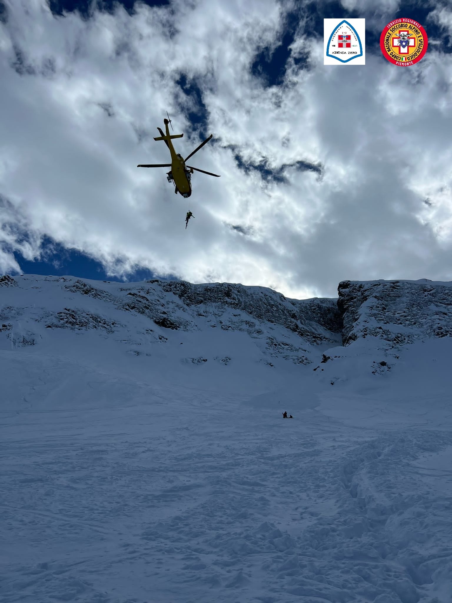 Immagine in evidenza dell'articolo: Intervento congiunto del Servizio Regionale di Elisoccorso di Azienda Zero e  del Soccorso Alpino e Speleologico Piemontese nel comprensorio di Alagna Valsesia (VC)
